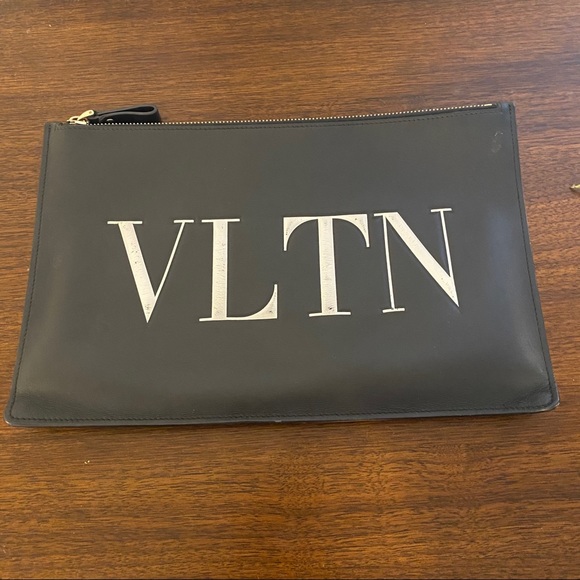 Valentino Garavani Handbags - Valentino Clutch VLTN